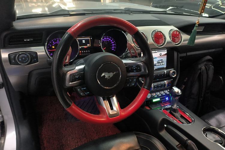 Used Ford Mustang 2015 2.3T Performance Edition
