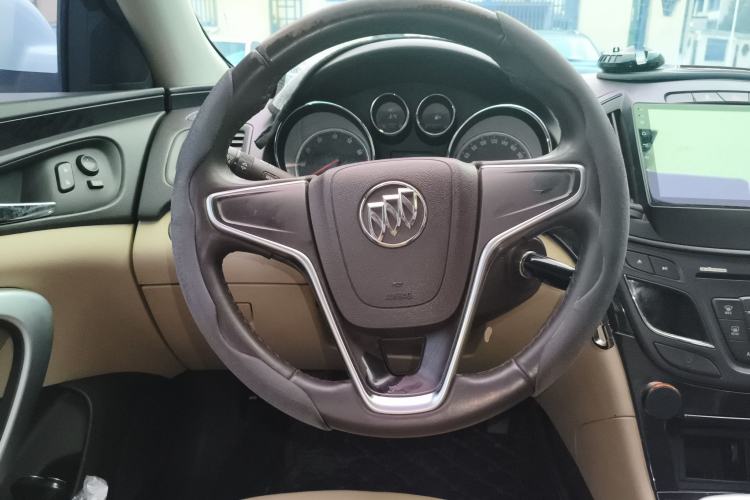Used Buick Regal 2015 2.0L Leading Fashion Edition