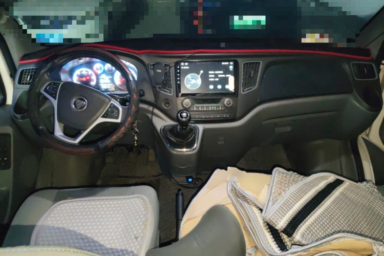 Used Foton Toano 2023 2.0T Manual Urban Version Short Wheelbase Low Roof with Single Rear Tire Available in 5/6/9-Seater Configurations