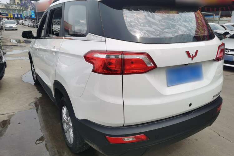 Used Wuling Hongguang S3 2018 1.5L Manual Comfort Model China V Standard
