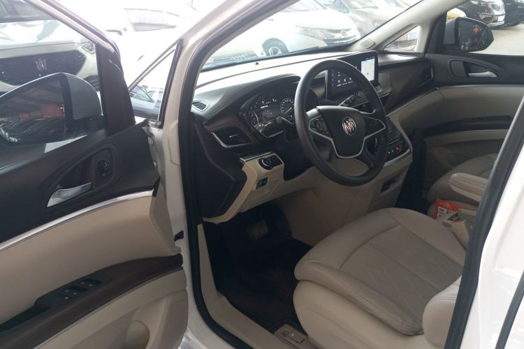 Used Buick GL8 2023 Land Executive Class Smart Enjoyment Model
