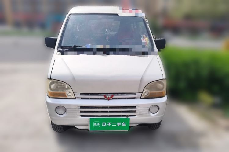 Used Wuling Zhiguang 2010 1.0L Liye Edition Front