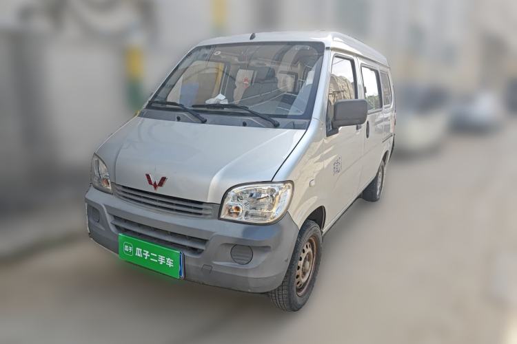 Used Wuling Zhiguang 2015 1.2L Practical LS-I Model