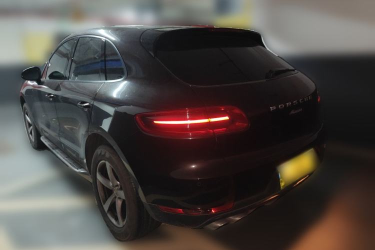 Used Porsche Macan 2016 Macan 2.0T
