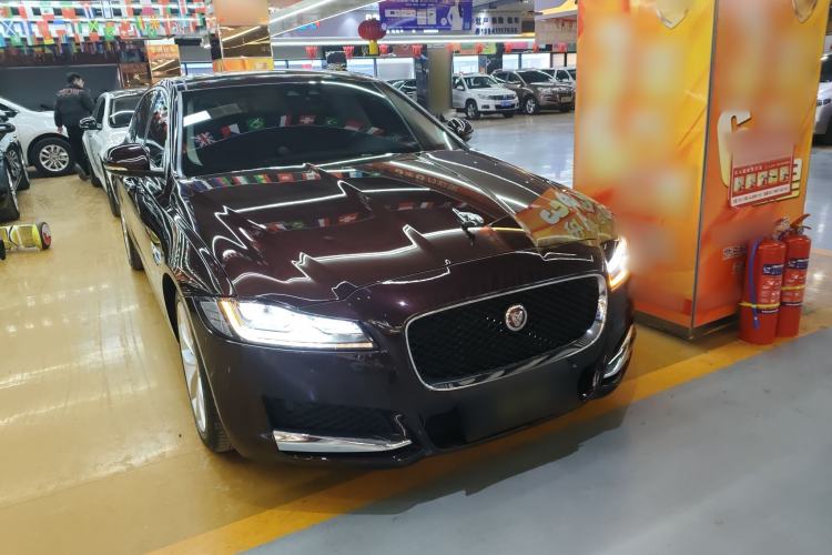 Used Jaguar XFL 2019 XFL 2.0T 250 PS Two-Wheel-Drive Luxury Edition