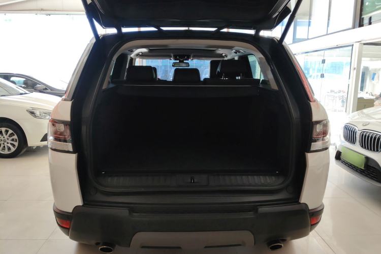 Used Land Rover Range Rover Sport 2016 3.0 SC V6 SE