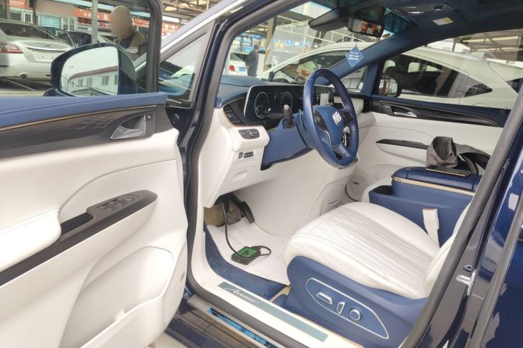 Used Buick GL8 2020 Avenir Avia Four-Seat Luxury Edition