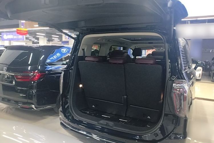 Used Hongqi HQ9 2023 2.0T Smart Connect Flagship Edition
