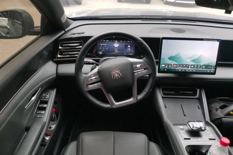 Used BYD Qin L 2025 DM-i Smart Drive 120KM Leading Model