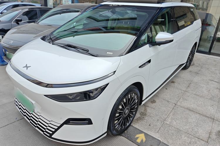 Used XPeng X9 2025 740 Ultra-Long Range Max