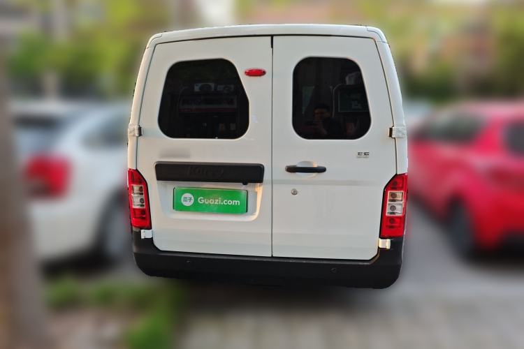 Used Karry Jiangtun E5 2024 268 km Range Open-Window 6-Seater Version Rear