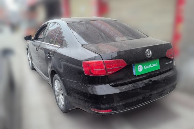 Used Volkswagen Sagitar 2015 1.6L Manual Comfort Model