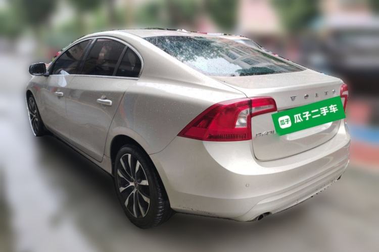 Used Volvo S60 2018 S60L T3 Smart Progress Edition
