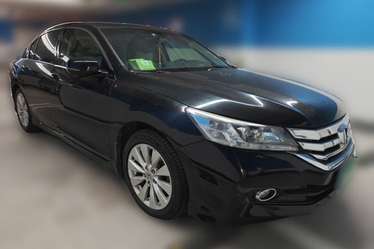 Used Honda Accord 2015 2.4L EX Luxury Edition Front Right 45 Deg