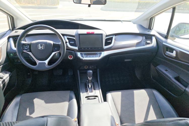 Used Honda Jade 2016 1.8L Automatic Comfort Elite Version 5 Seats