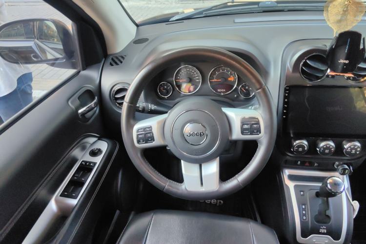 Used Jeep Compass 2014 Revised Version 2.4L Four-Wheel Drive Comfort Edition