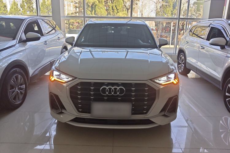 Used Audi Q3 2020 40 TFSI Fashion Dynamic Model