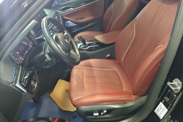 Used BMW 5 Series 2022 Restyled 525Li M Sport Package
