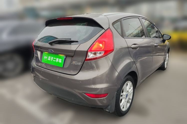 Used Ford Fiesta 2013 Hatchback 1.5L Automatic Fashion Edition Rear Right 45 Deg