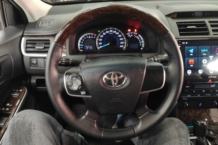 Used Toyota Camry 2016 2.0G 10th Anniversary Leading Edition