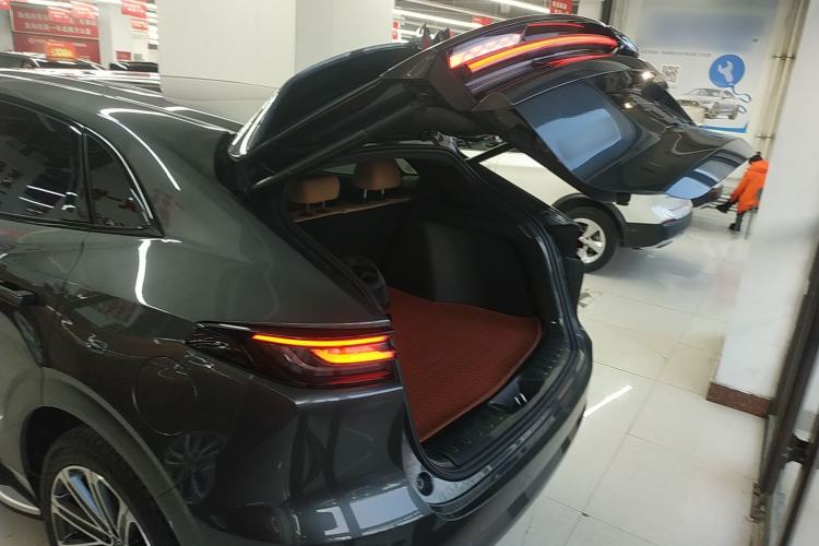 Used Changan UNI-K 2021 2.0T Prestige Edition