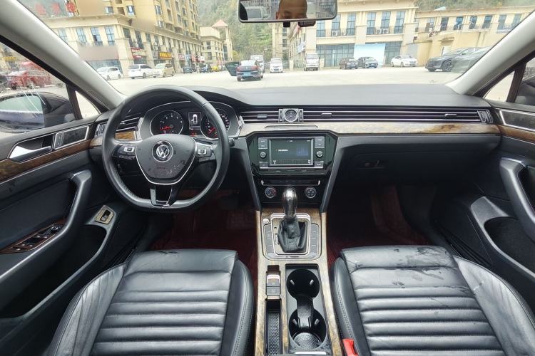 Used Volkswagen Magotan 2018 330TSI DSG Advanced Model