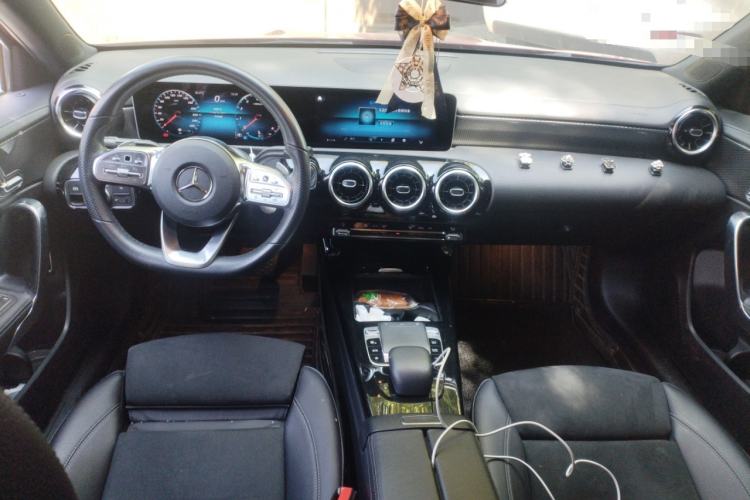 Used Mercedes-Benz A-Class 2019 A 200 L Sport Sedan Center Console