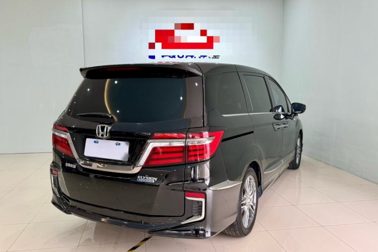Used Honda Elysion 2019 2.0L Hybrid Luxury Edition
