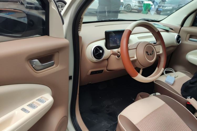 Used Wuling Hongguang MINIEV 2025 Four-Door Version Advanced Edition
