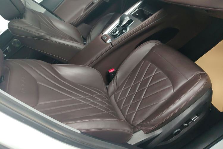 Used Chery Tiggo 8 PRO 2025 290T Two-Wheel Drive Prestige Edition Right Front Seat