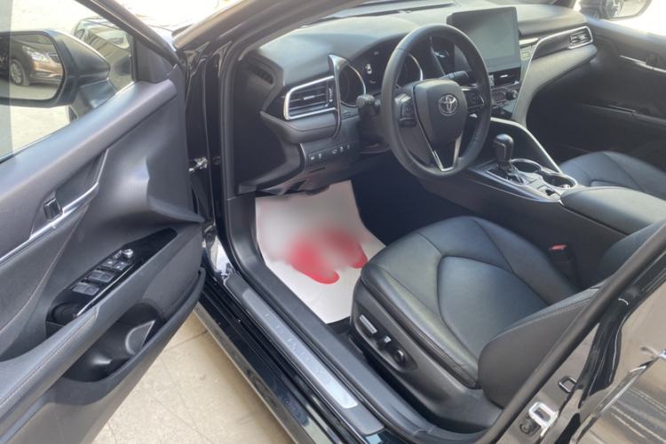 Used Toyota Camry 2021 2.0G Luxury Edition