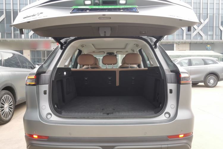 Used Chery Tiggo 8 L 2024 2.0T Two-Wheel Drive Prestige Version 5 Seats Trunk