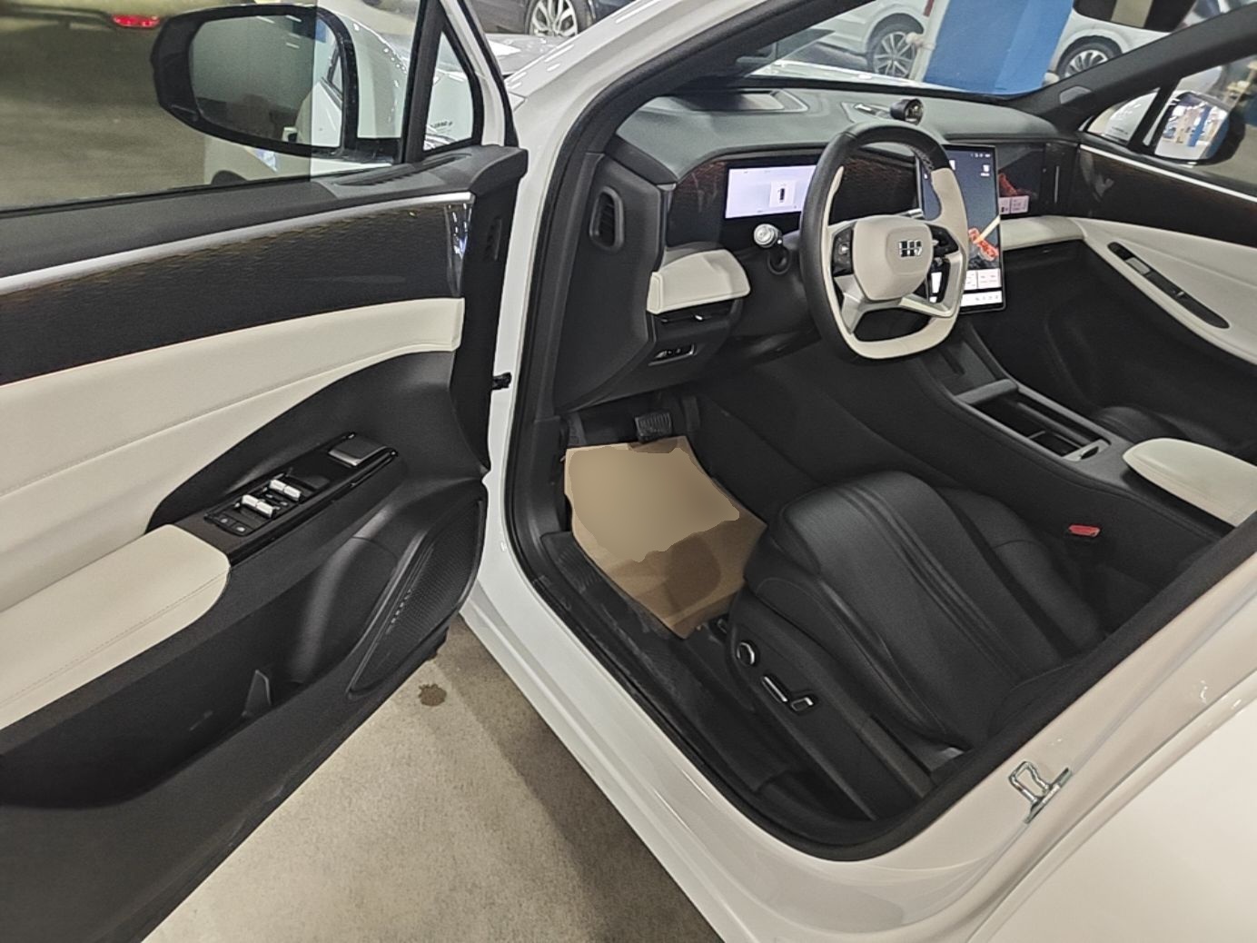 Geely Galaxy L7 2023 1.5T 115 km MAX — снимка 18