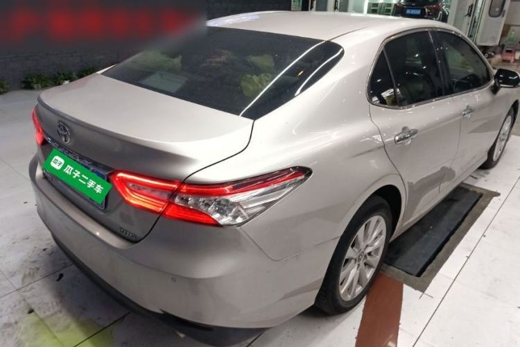 Used Toyota Camry 2019 Revised Version 2.0G Luxury Edition
