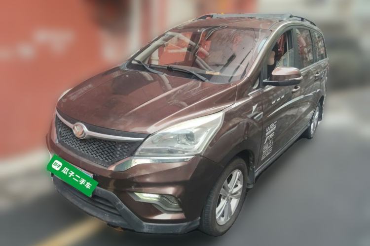 Used HYOSOW H3 2015 1.5L manual luxury version