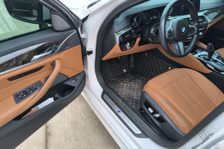 Used BMW 5 Series 2018 530Li Luxury Edition M Sport Package