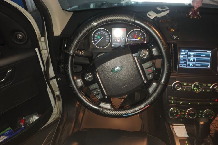 Used Land Rover Freelander 2 2014 2.0T Si4 HSE Gasoline Edition Steering Wheel