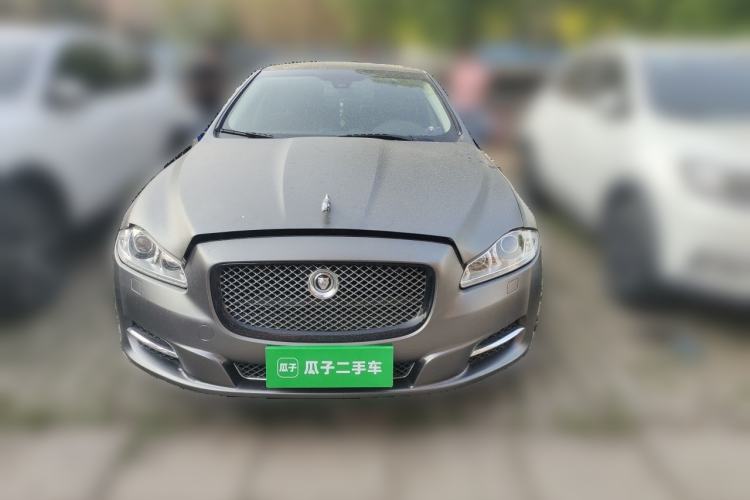 Used Jaguar XJ 
