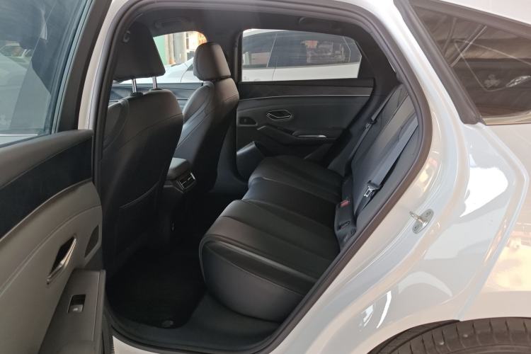 Used BYD Qin L 2025 DM-i Smart Drive 80KM Leading Model
