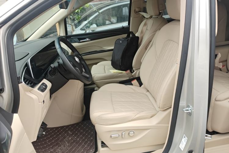 Used Buick GL8 2022 ES Land Cruiser 653T Luxury Model