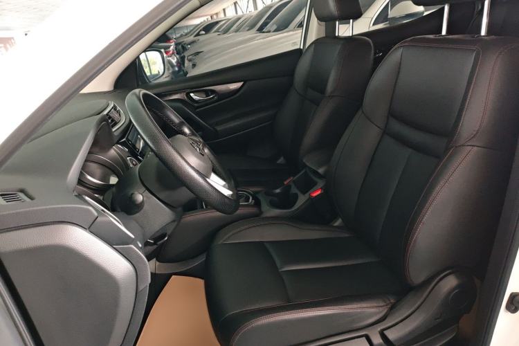 Used Nissan Qashqai 2022 2.0L CVT XV Smart Enjoyment Version Left Front Seat