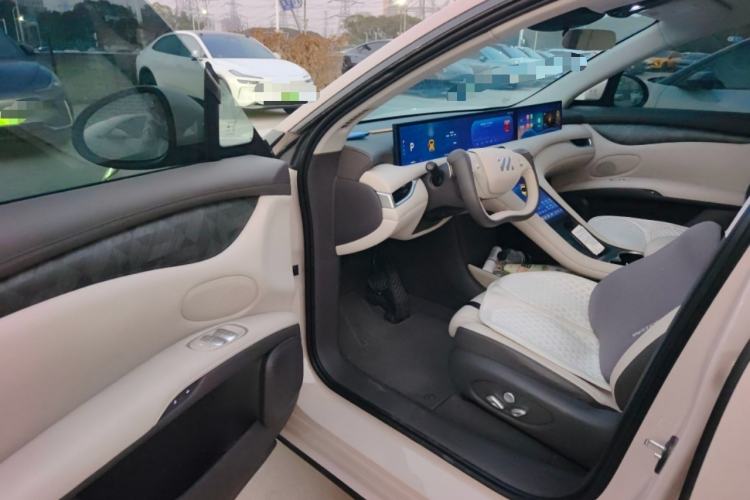 Used IM LS6 2023 Max Long-Range Version