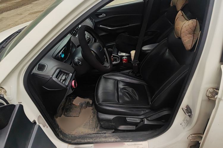 Used Ford Escort 2015 1.5L Manual Fashion Edition