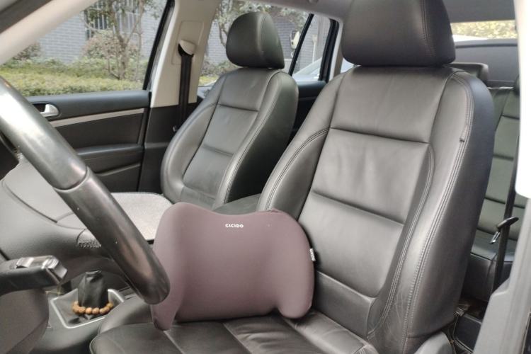 Used Volkswagen Tiguan 2015 1.8TSI Manual Two-Wheel-Drive Limited Edition
