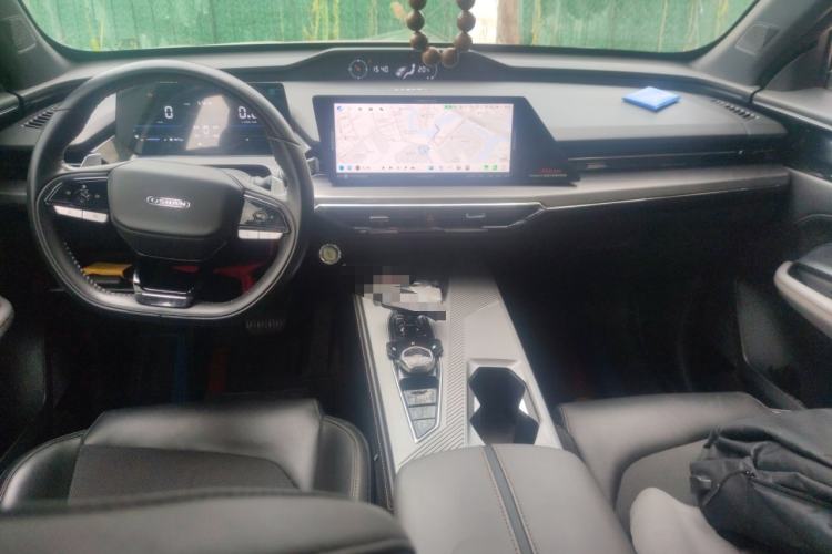 Used CHANGAN OSHAN Z6 2022 Blue Whale 1.5T DCT Luxury Model
