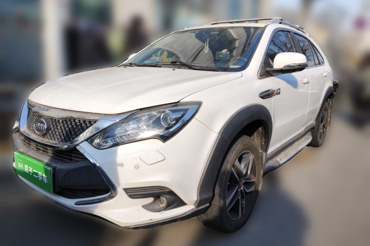 Used BYD Tang New Energy 2015 2.0T Four-Wheel-Drive Flagship Model