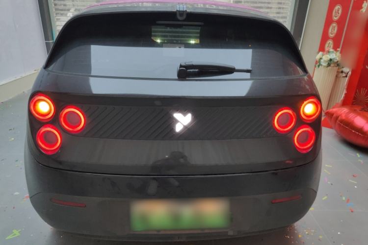 Used firefly 2025 Illuminated Edition
