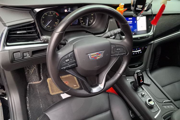 Used Cadillac XT6 2020 28T Six-Seater Luxury Sporty Enjoy-the-Comfort Safety Edition