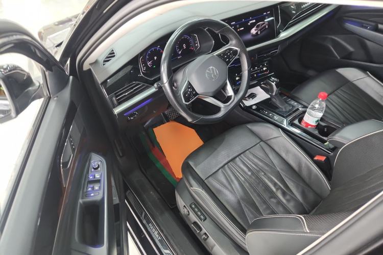 Used Volkswagen Passat 2022 330TSI Starry Luxury Edition