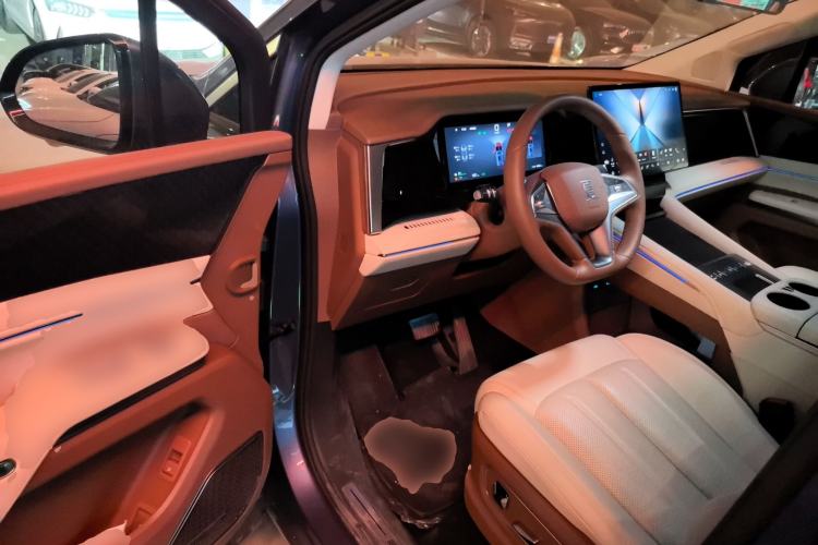 Used BYD Xia 2025 DM-i 1.5T 180km Excellence Model
